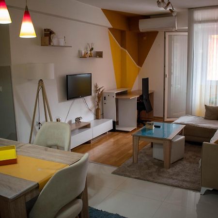 B&M Apartment ビトラ エクステリア 写真