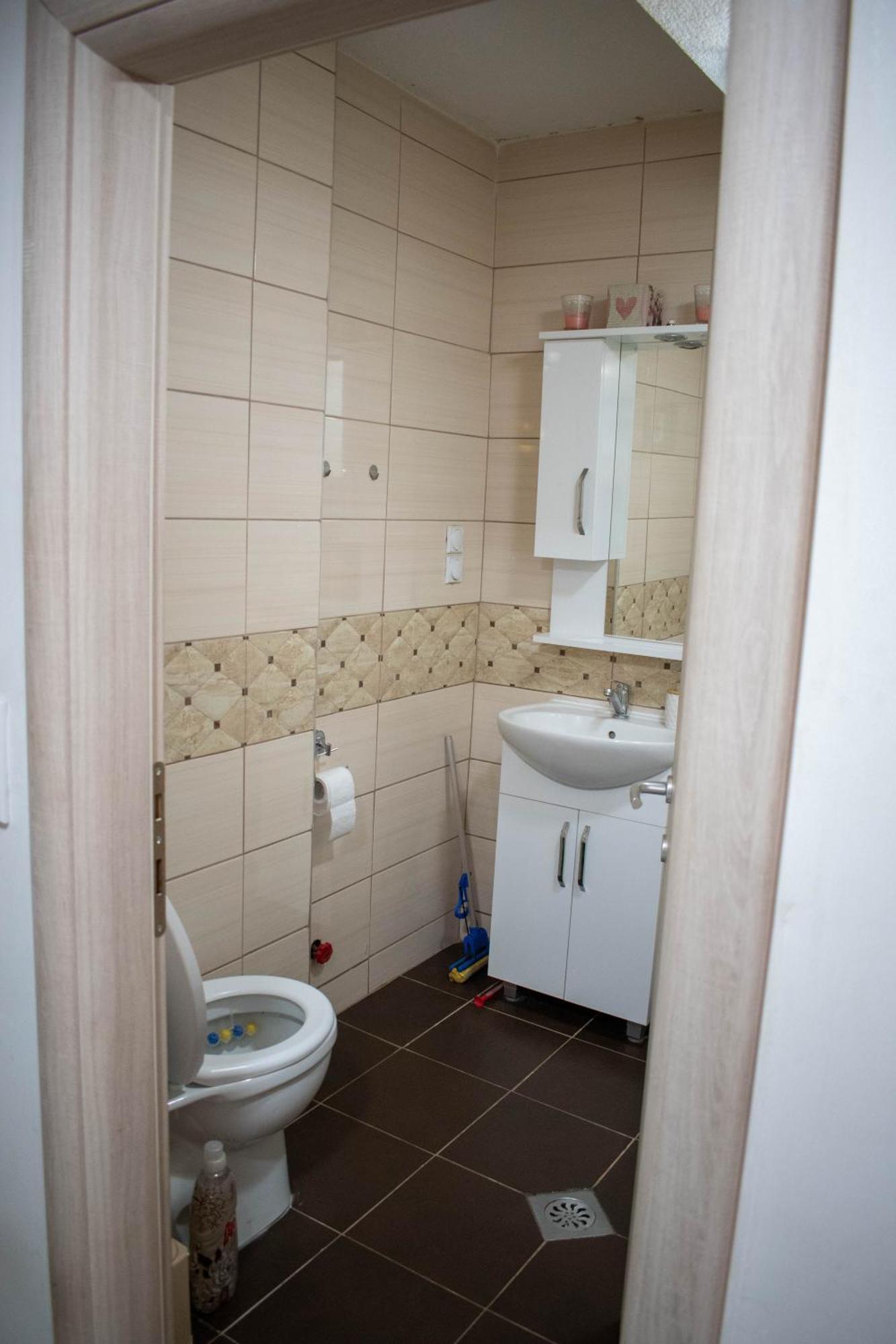 B&M Apartment ビトラ エクステリア 写真